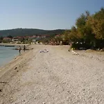 In With Sea View, Terrace, Air Conditioning, Wi-fi Apartmán *