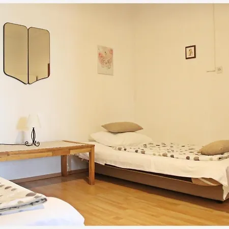 In With Sea View, Terrace, Air Conditioning, Wi-fi * Slatine