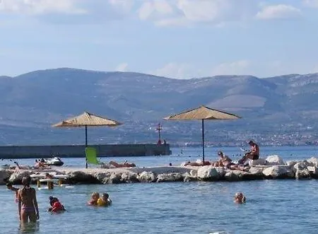Apartment In With Sea View, Terrace, Air Conditioning, Wi-fi